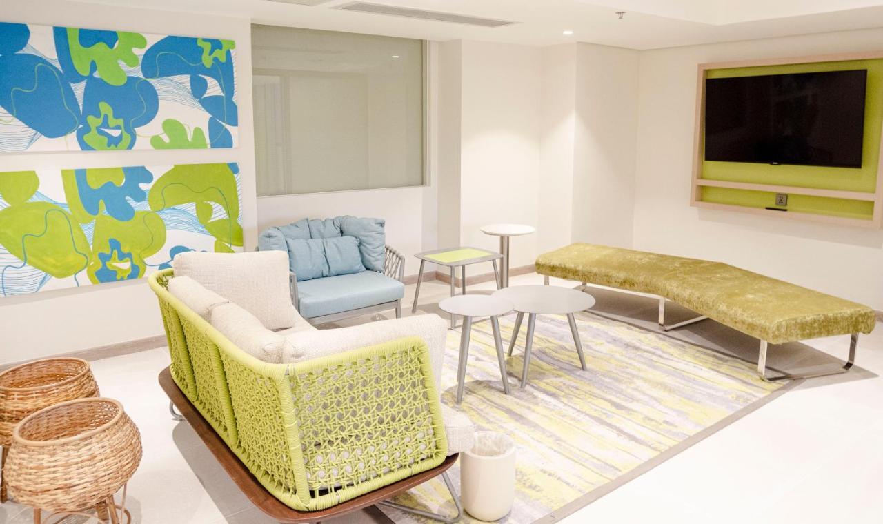 Lime Resort Manila Pasay Exteriör bild