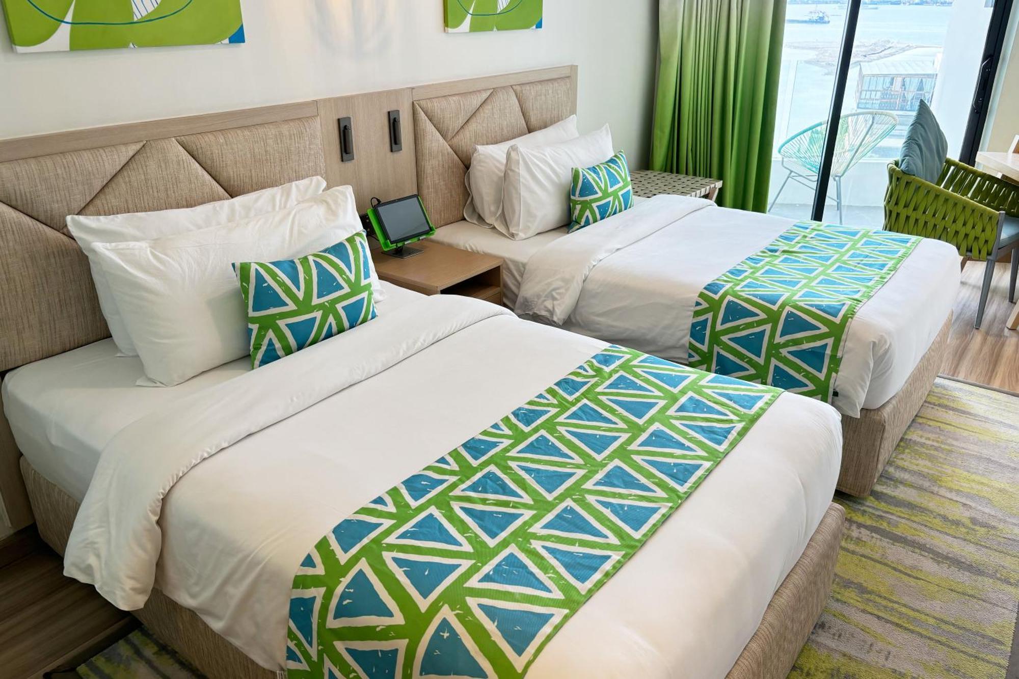 Lime Resort Manila Pasay Exteriör bild